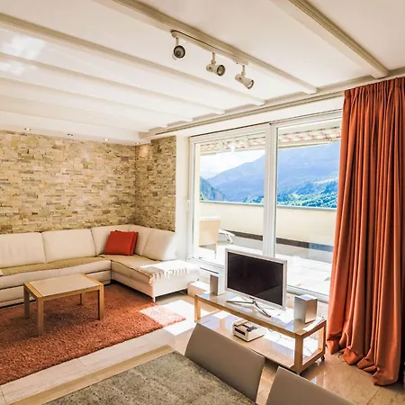 Cristal-10 By Interhome