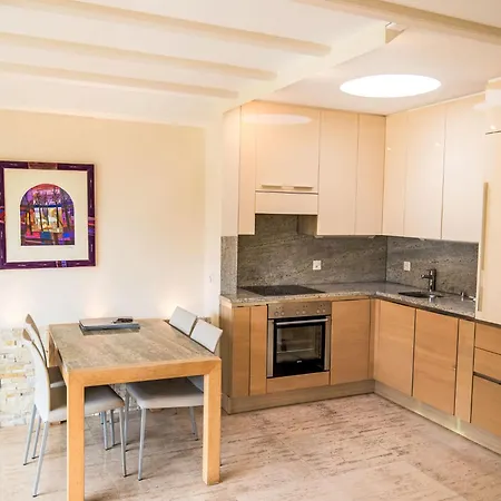 Apartamento Cristal-10 By Interhome *